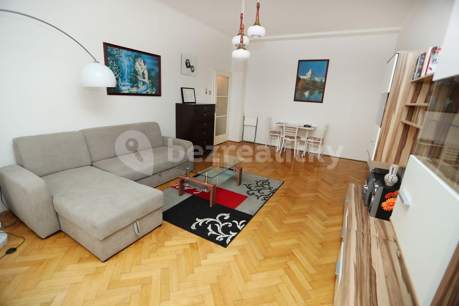 Prenájom bytu 2-izbový 52 m², Heřmanova, Praha, Praha