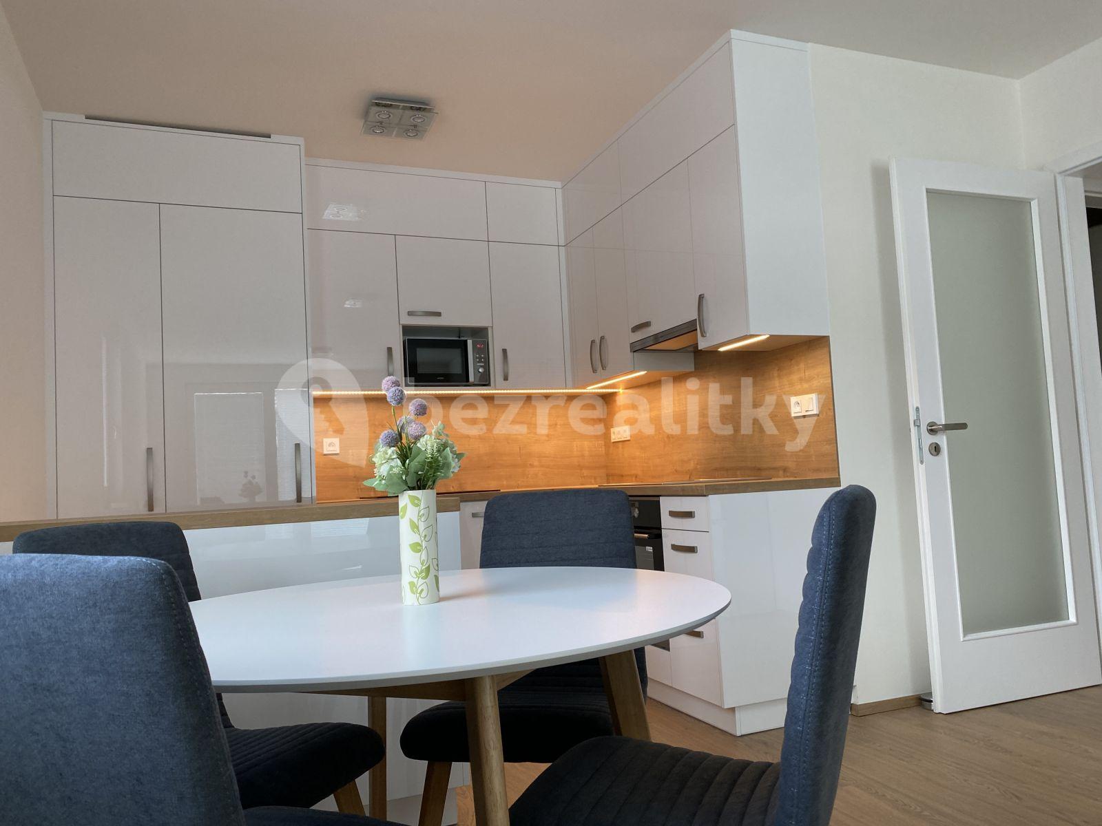 Prenájom bytu 2-izbový 63 m², Stochovská, Praha, Praha