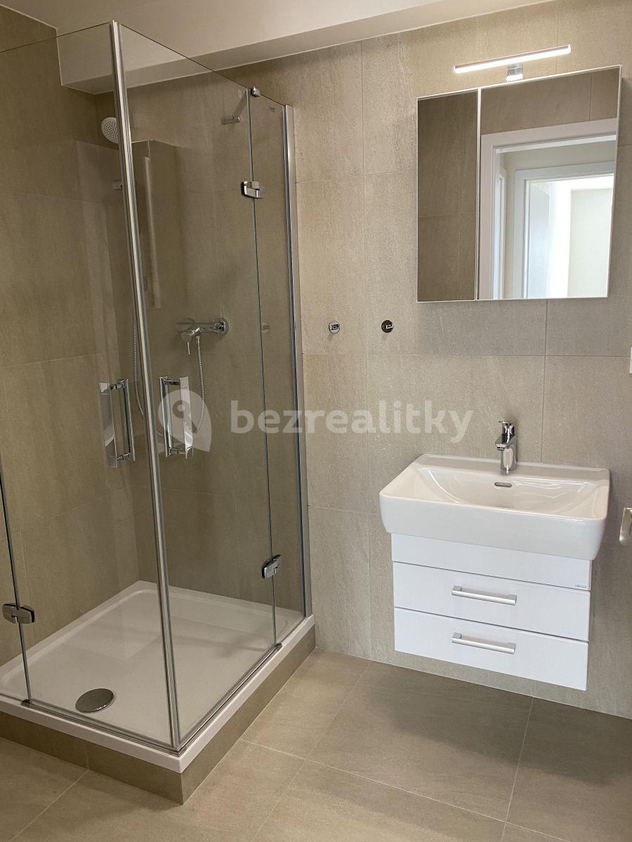 Prenájom bytu 2-izbový 63 m², Stochovská, Praha, Praha