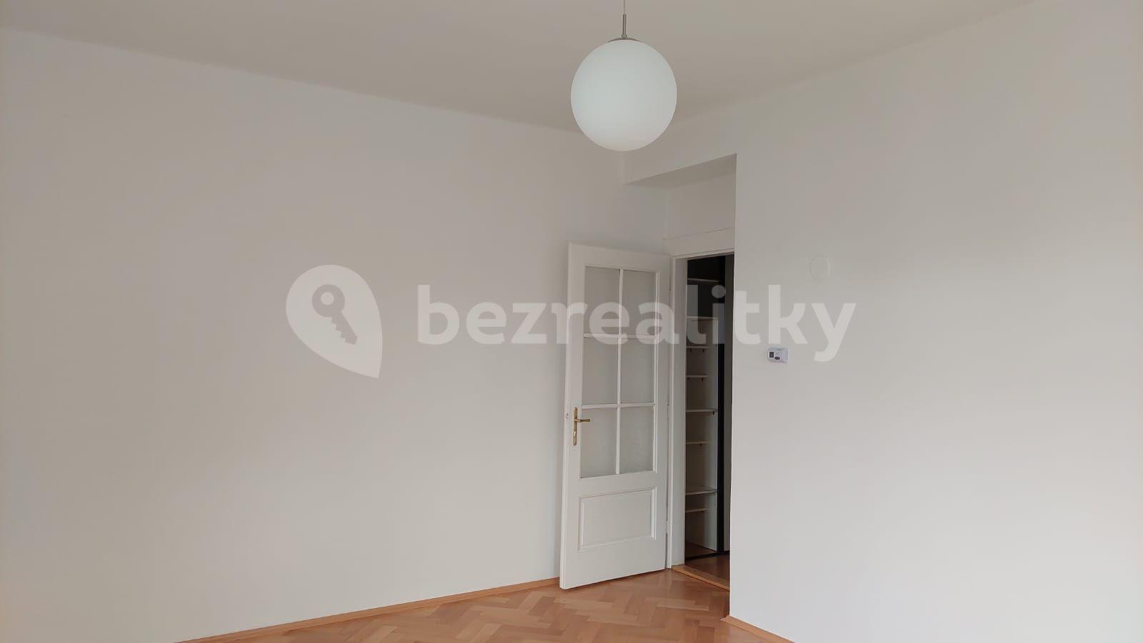 Prenájom bytu 2-izbový 60 m², Velvarská, Praha, Praha