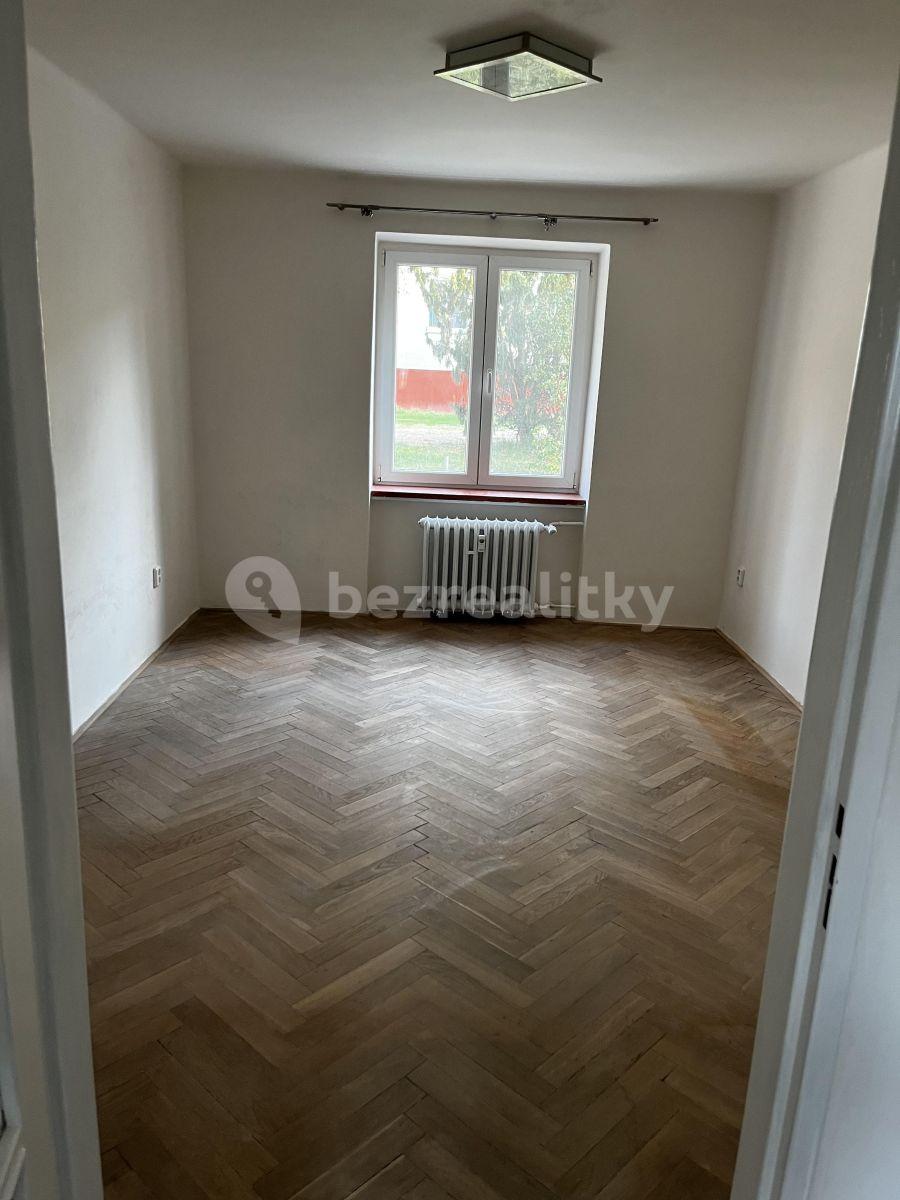 Prenájom bytu 2-izbový 51 m², Smetáčkova, Slaný, Středočeský kraj