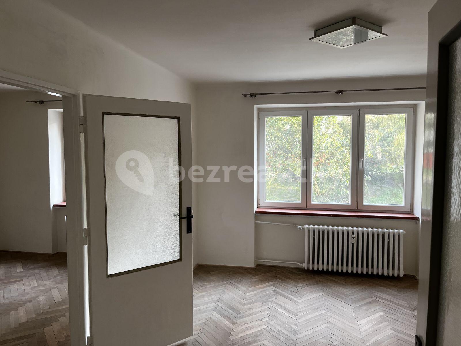 Prenájom bytu 2-izbový 51 m², Smetáčkova, Slaný, Středočeský kraj