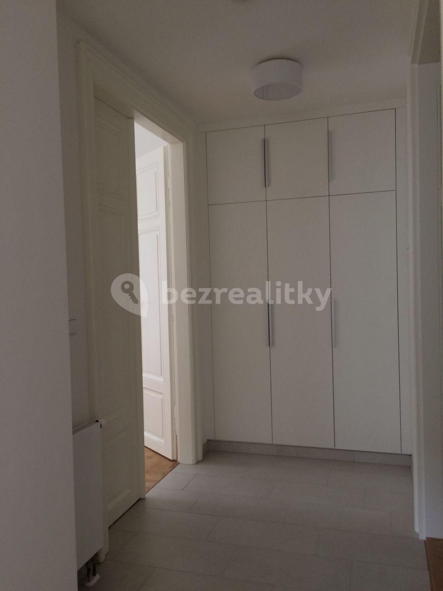 Prenájom bytu 2-izbový 53 m², Olomouc, Olomoucký kraj