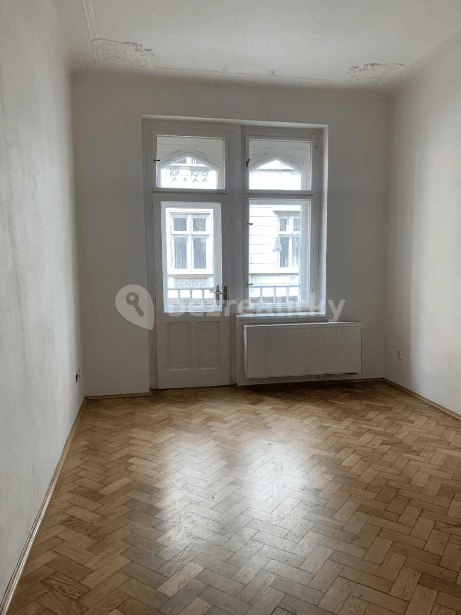 Prenájom bytu 2-izbový 55 m², Voroněžská, Praha, Praha