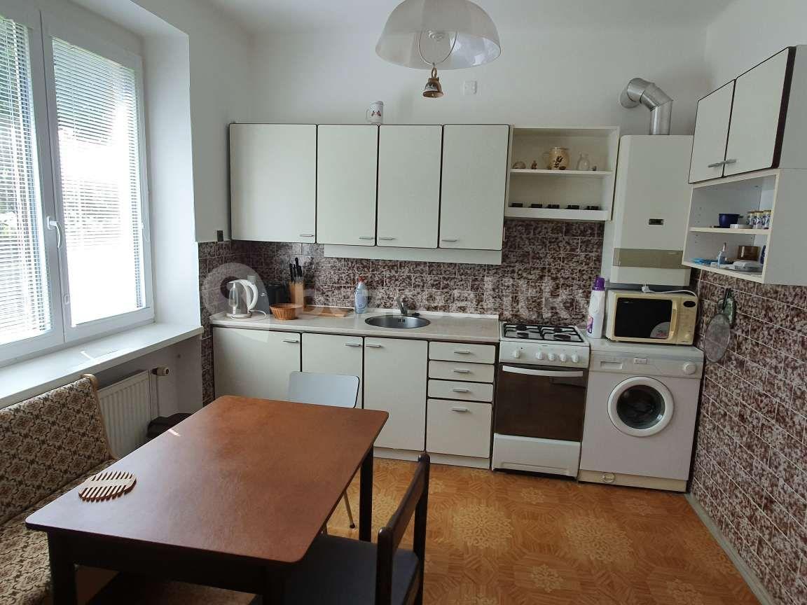 Prenájom bytu 2-izbový 65 m², Kamýcká, Praha, Praha