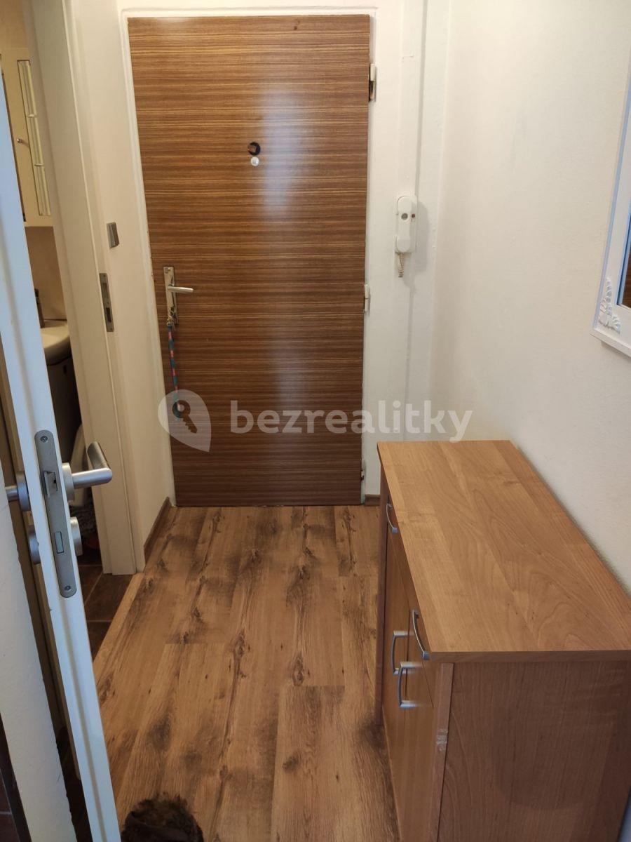 Prenájom bytu 2-izbový 37 m², Větrná, České Budějovice, Jihočeský kraj