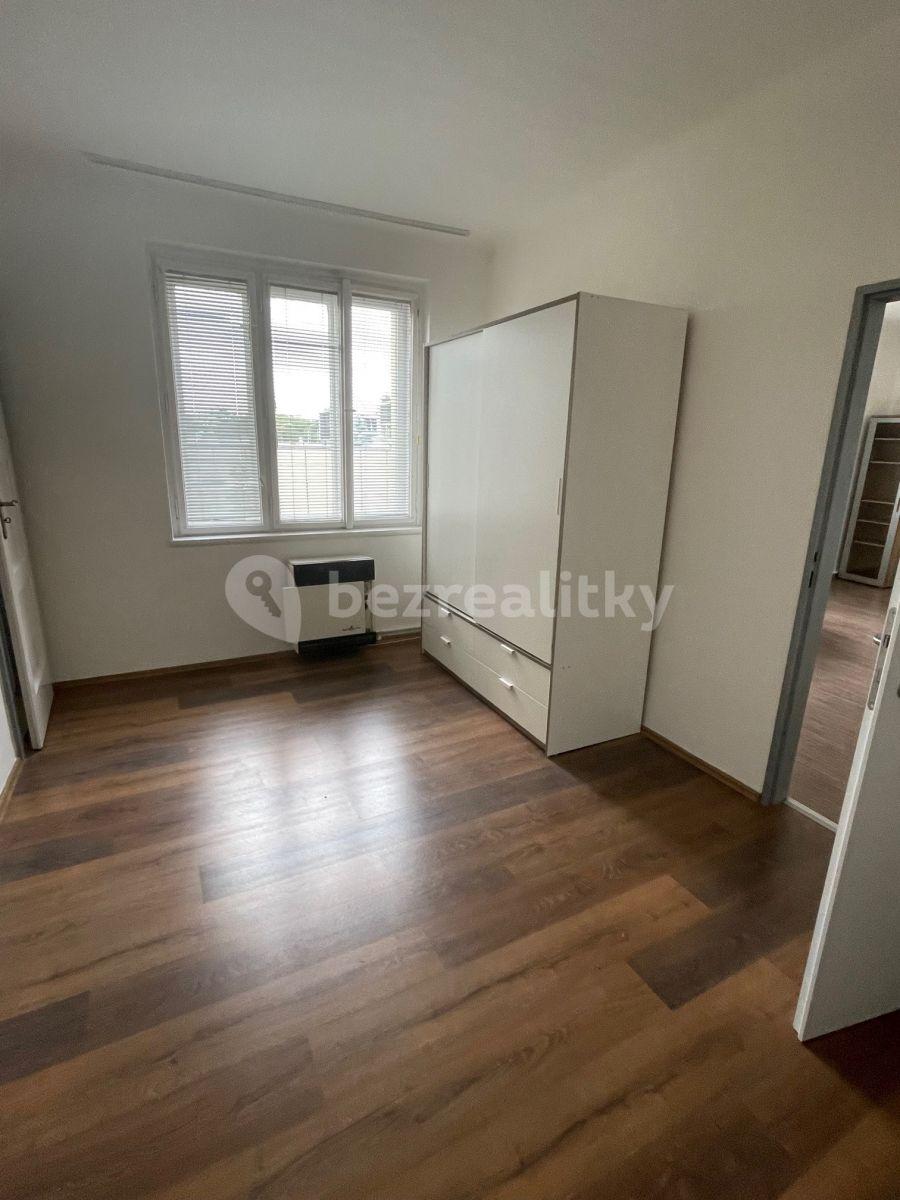 Prenájom bytu 2-izbový 51 m², Kouřimská, Praha, Praha