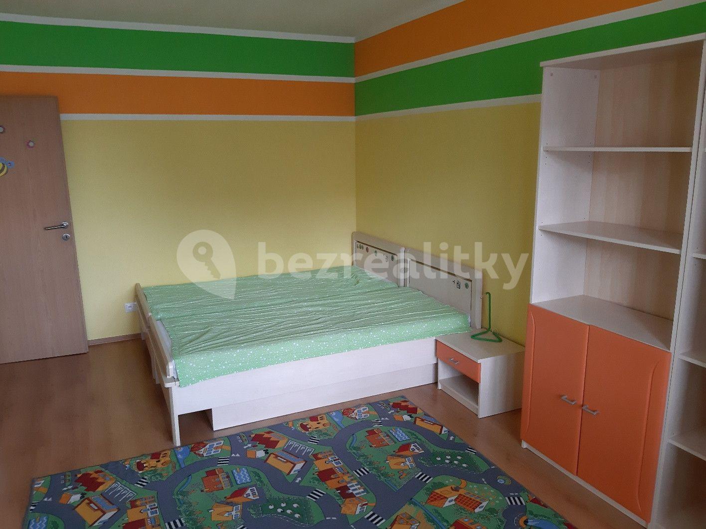 Prenájom bytu 3-izbový 82 m², Trnavská cesta, Ružinov, Bratislavský kraj