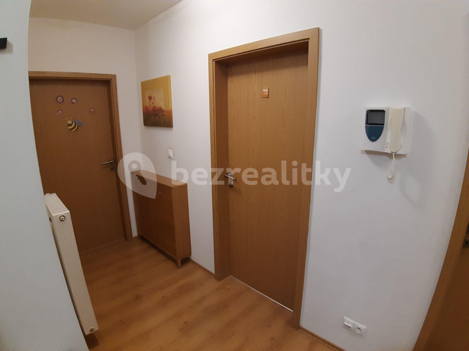 Prenájom bytu 3-izbový 82 m², Trnavská cesta, Ružinov, Bratislavský kraj