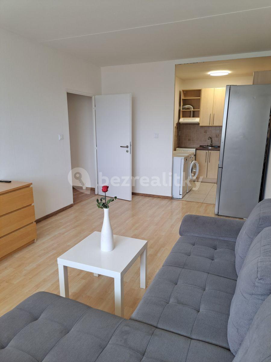 Prenájom bytu 2-izbový 45 m², Praha, Praha