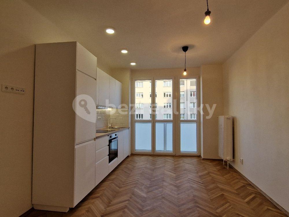 Prenájom bytu 1-izbový 47 m², Litevská, Praha, Praha