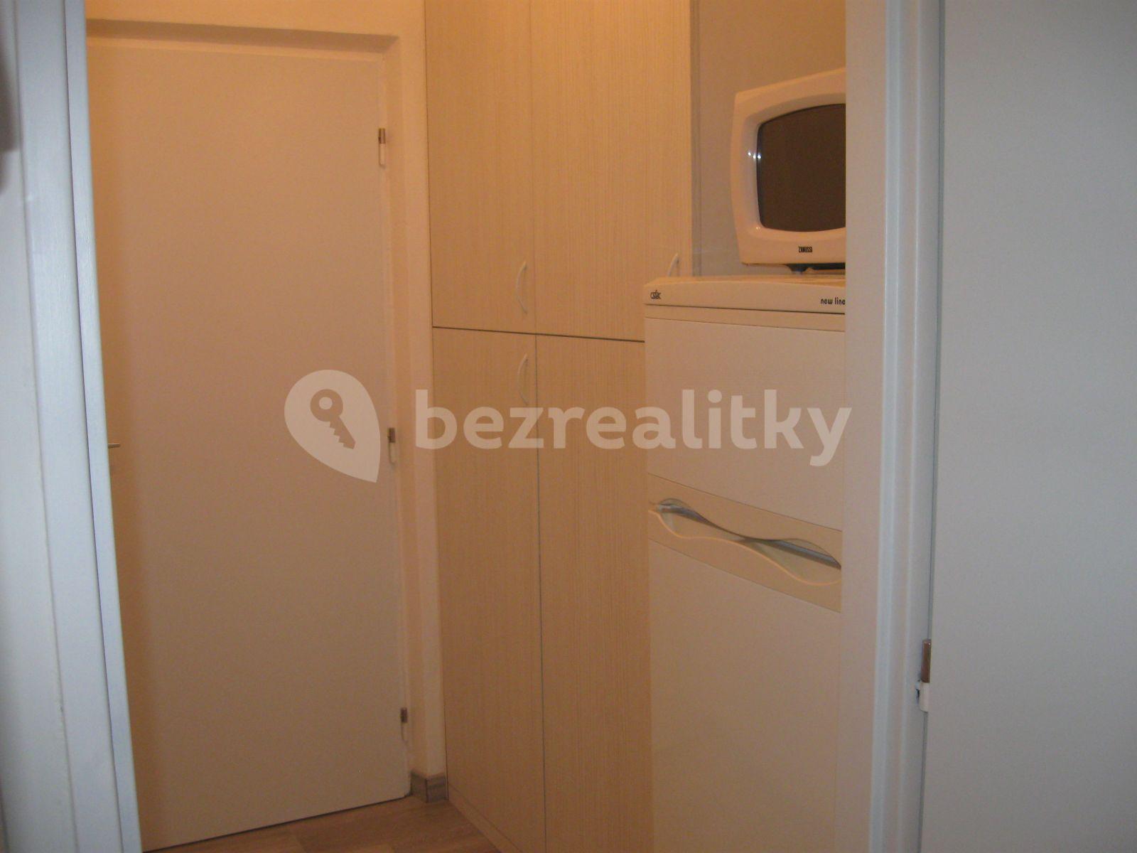 Prenájom bytu Garsoniéra 30 m², Jabloňová, Praha, Praha