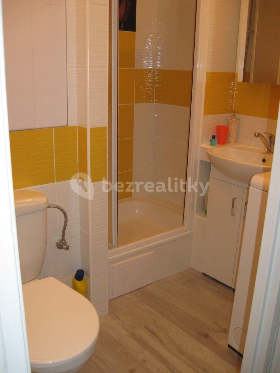 Prenájom bytu Garsoniéra 30 m², Jabloňová, Praha, Praha