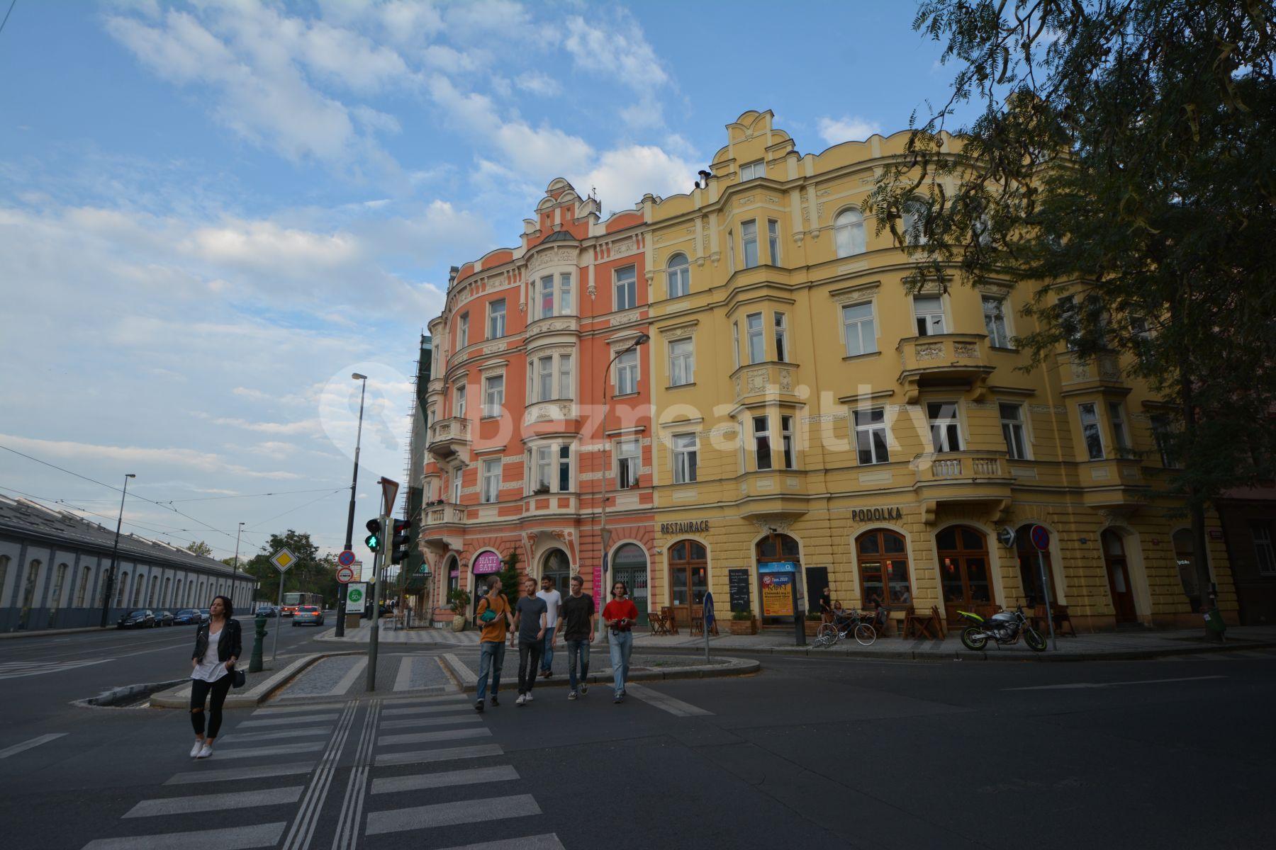 Prenájom bytu Garsoniéra 21 m², Šaldova, Praha, Praha