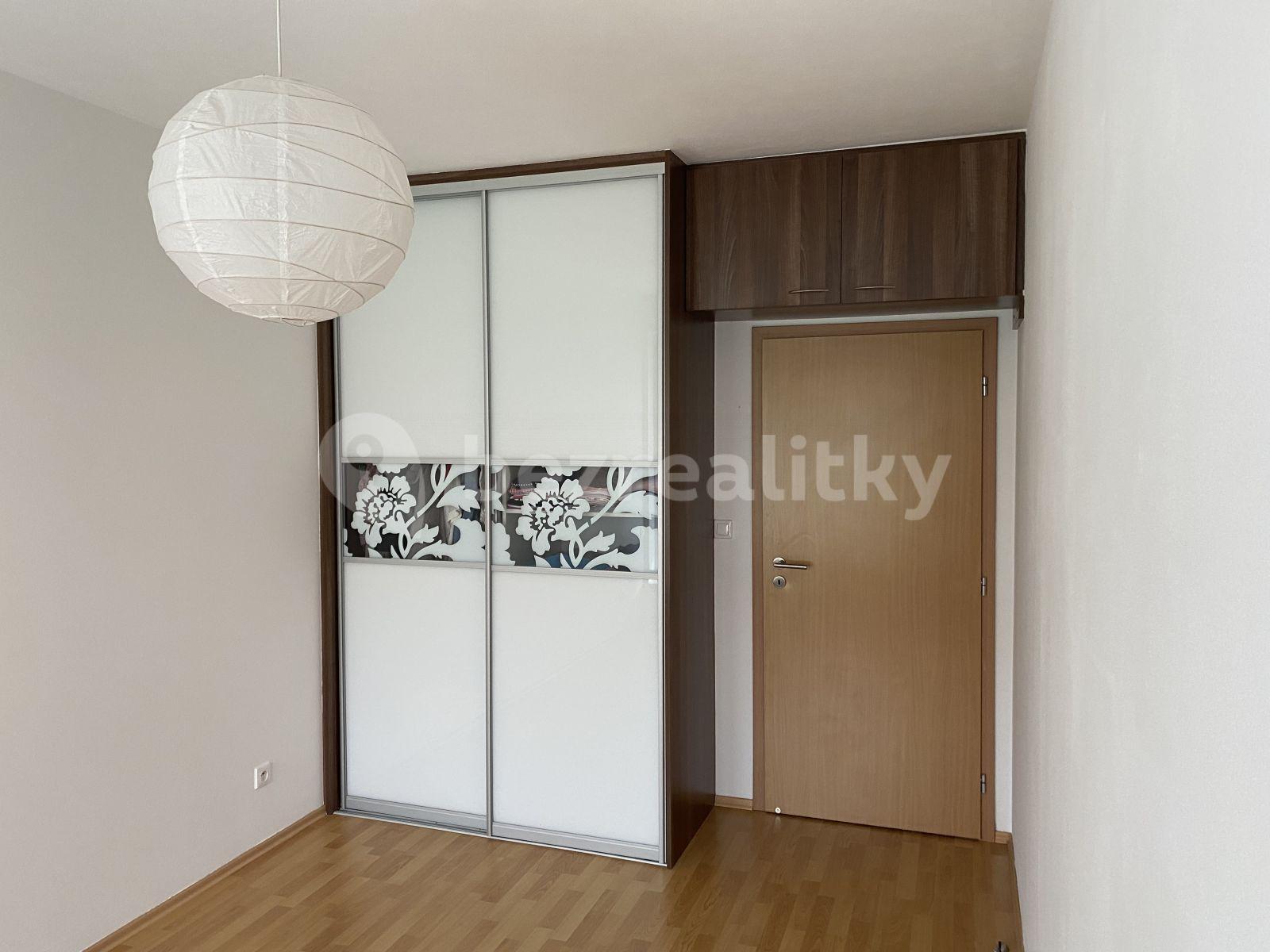 Prenájom bytu 3-izbový 76 m², V Osikách, Praha, Praha