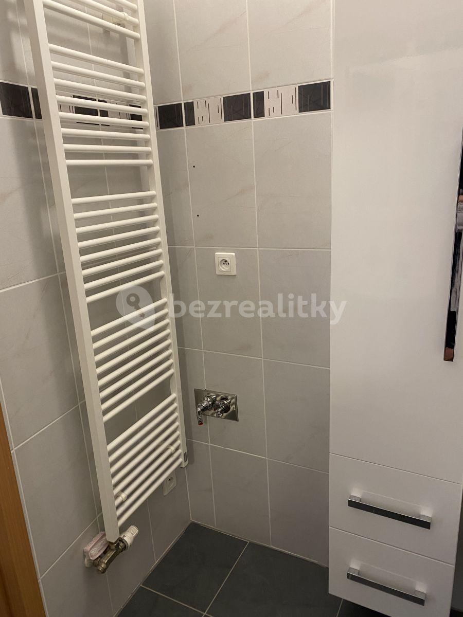 Prenájom bytu 3-izbový 76 m², V Osikách, Praha, Praha