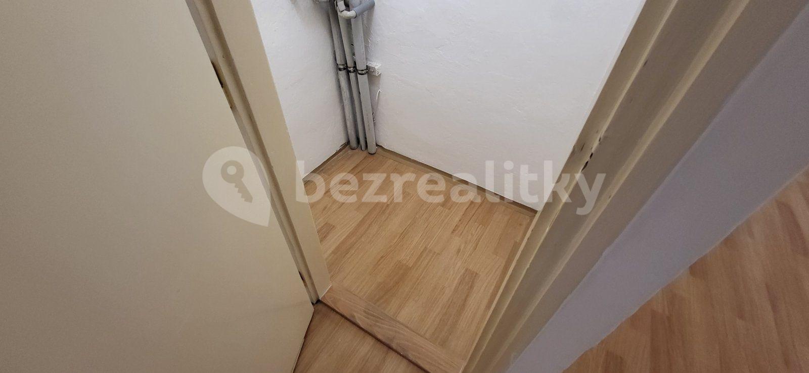 Prenájom bytu 3-izbový 68 m², Boženy Němcové, Havířov, Moravskoslezský kraj