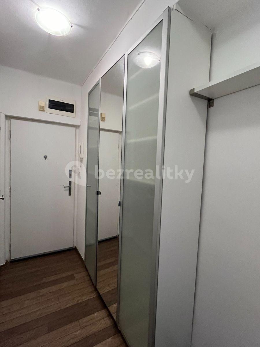 Prenájom bytu 2-izbový 55 m², Jihlavská, Praha, Praha