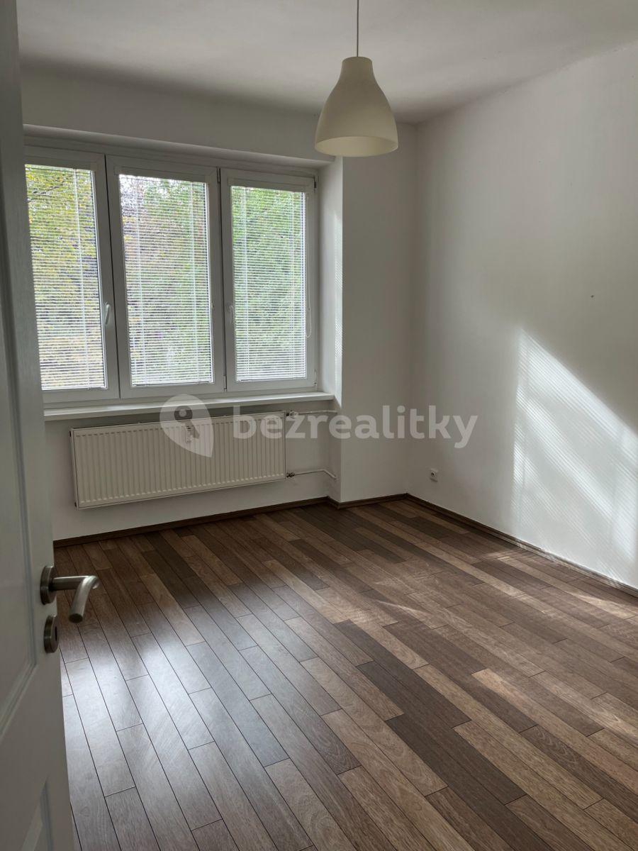 Prenájom bytu 2-izbový 55 m², Jihlavská, Praha, Praha