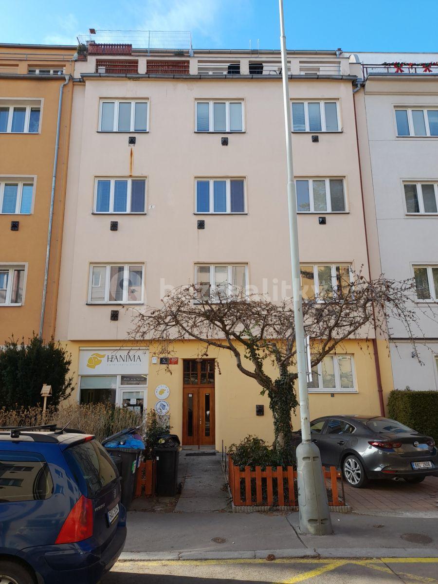 Prenájom bytu Garsoniéra 30 m², Počátecká, Praha, Praha