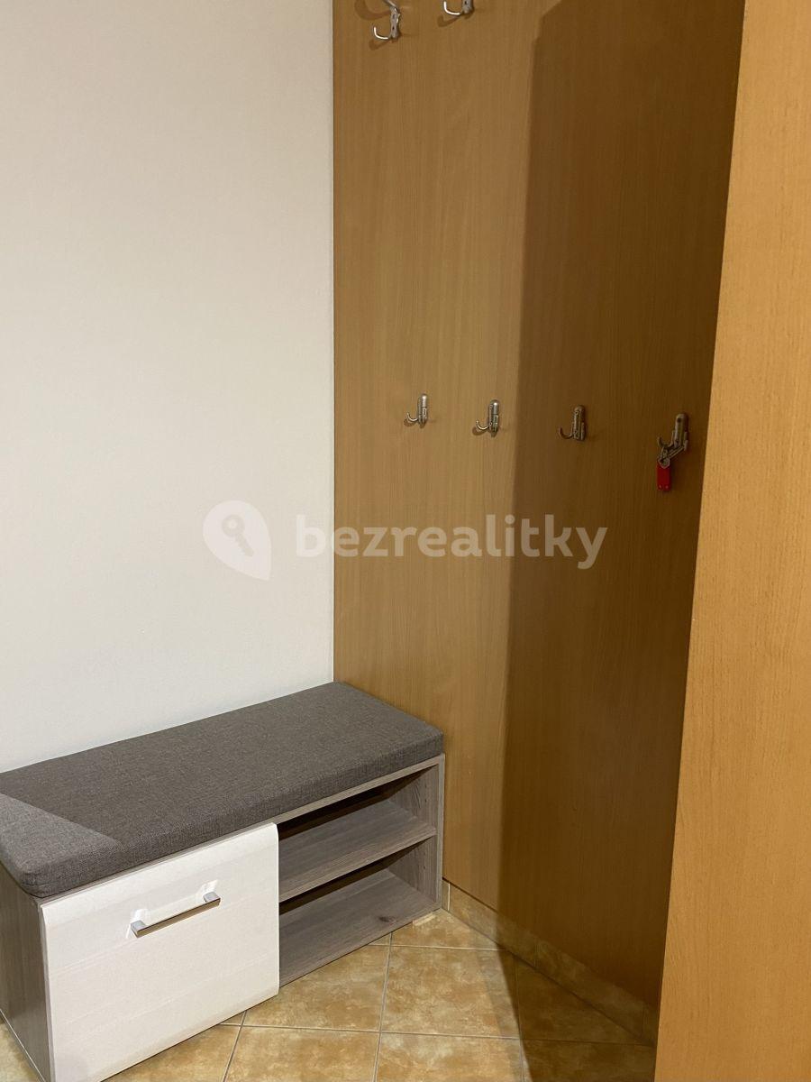 Prenájom bytu 2-izbový 54 m², Podkovářská, Praha, Praha