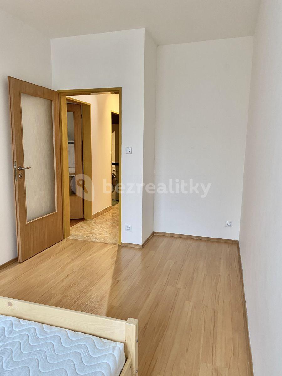 Prenájom bytu 2-izbový 54 m², Podkovářská, Praha, Praha