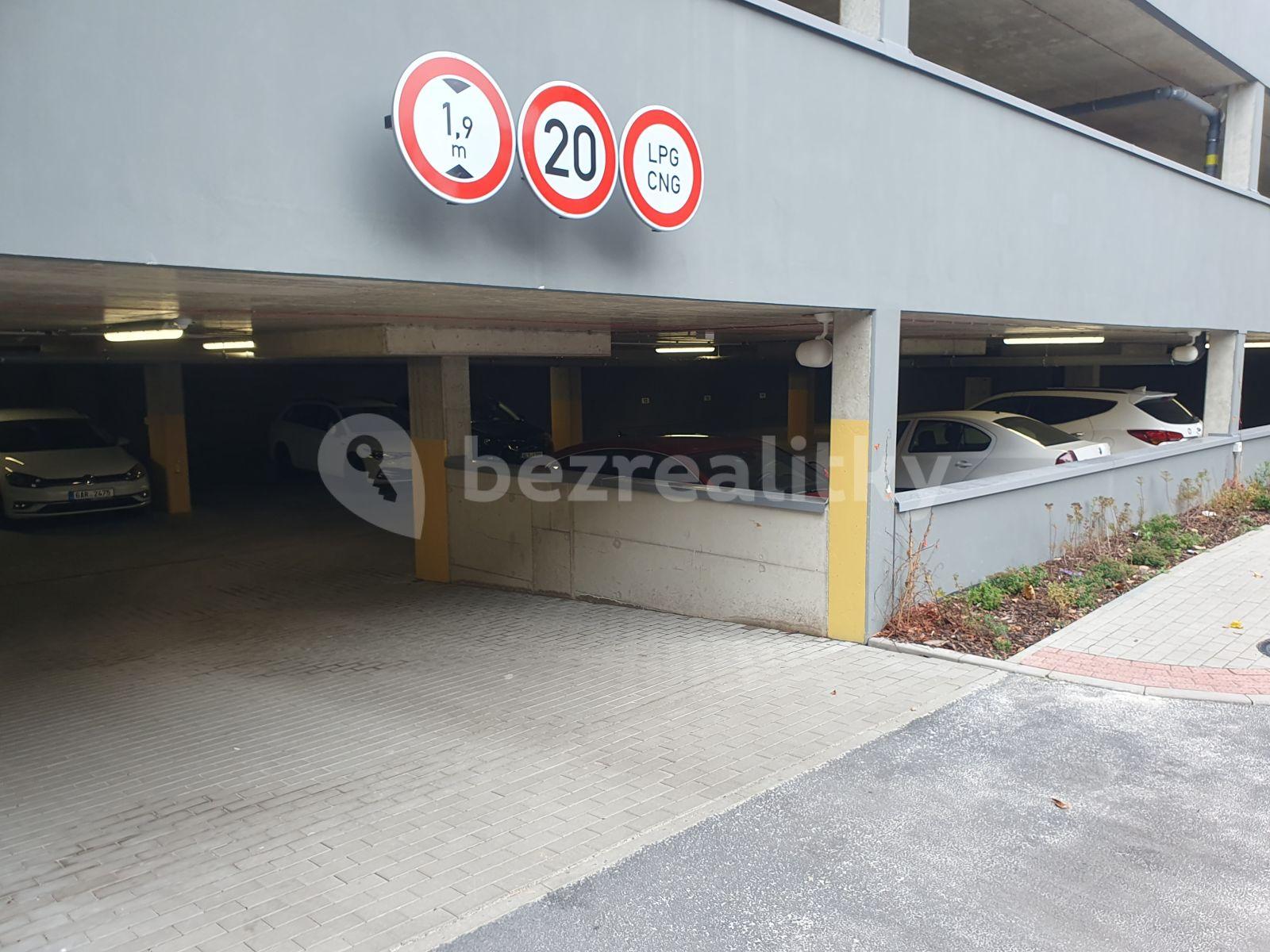 Prenájom bytu 2-izbový 58 m², U Nisy, Liberec, Liberecký kraj