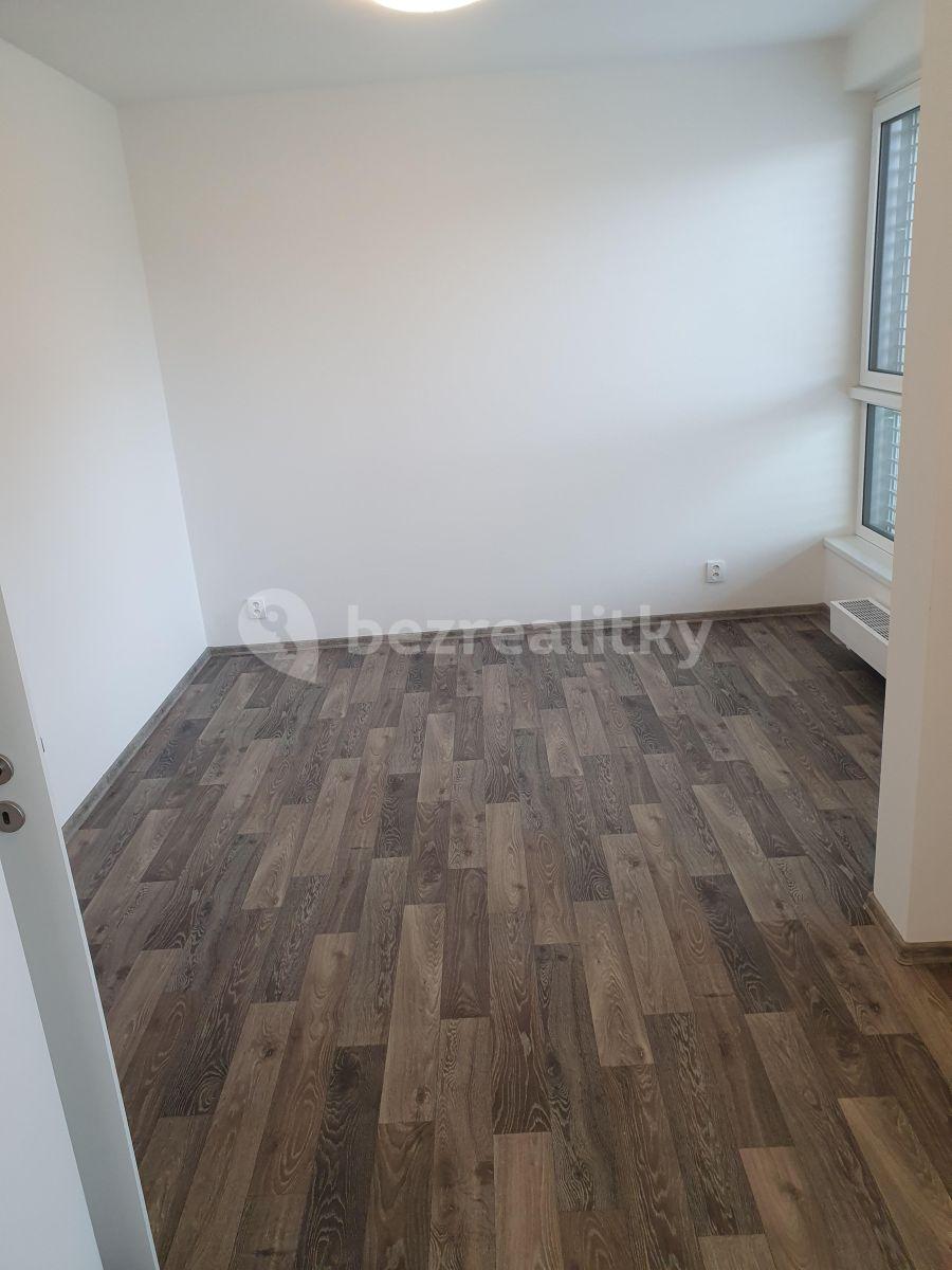 Prenájom bytu 2-izbový 58 m², U Nisy, Liberec, Liberecký kraj