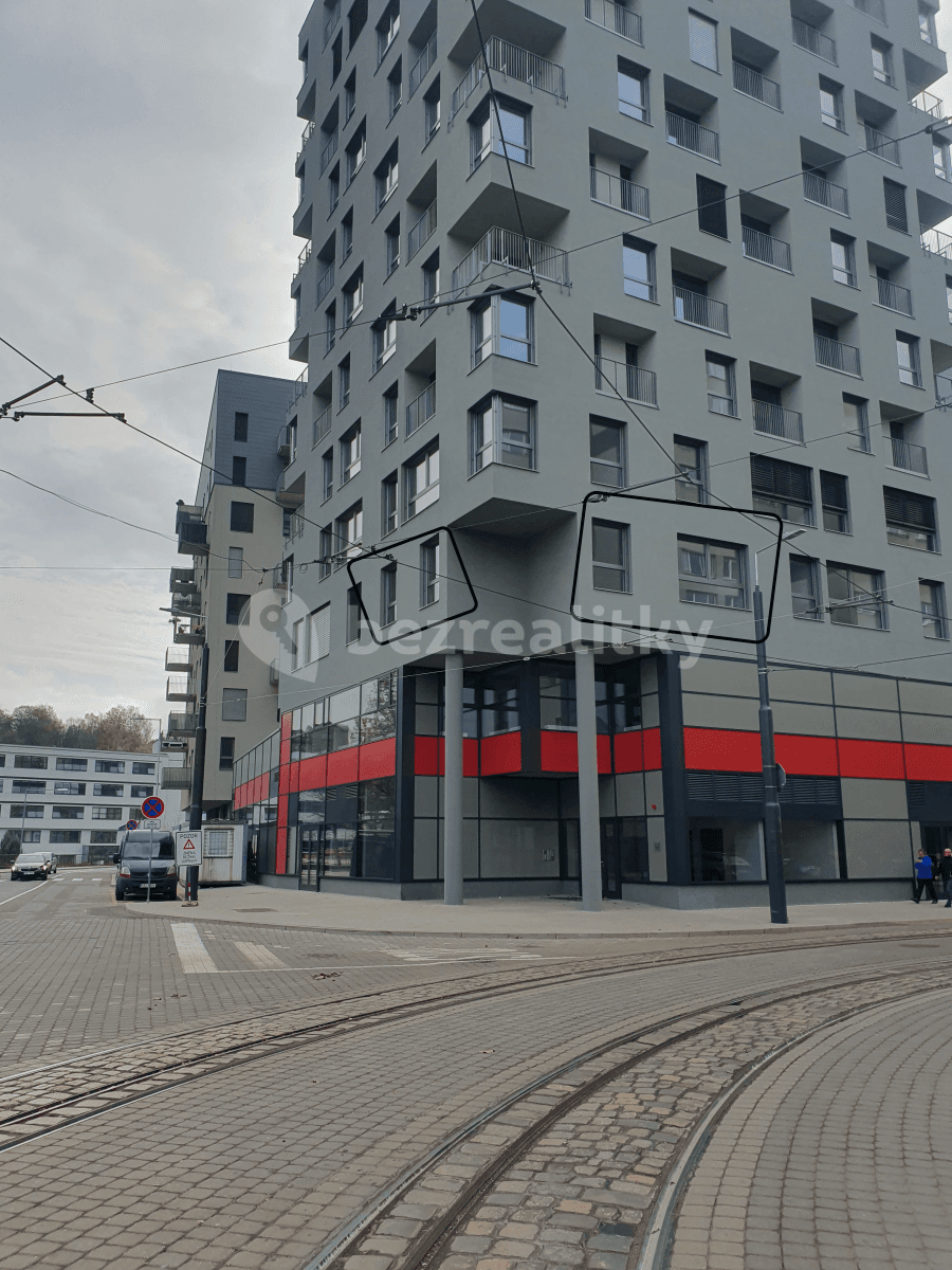 Prenájom bytu 2-izbový 58 m², U Nisy, Liberec, Liberecký kraj