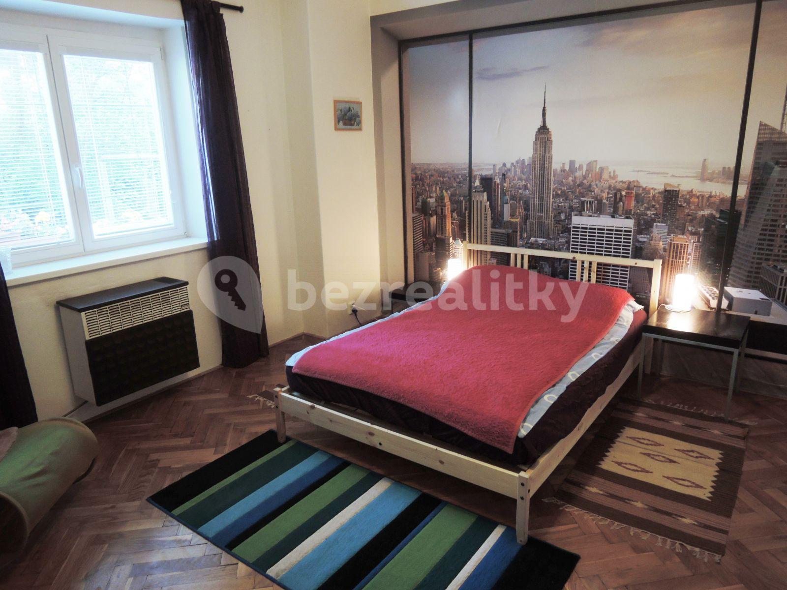 Prenájom bytu Garsoniéra 29 m², Irkutská, Praha, Praha