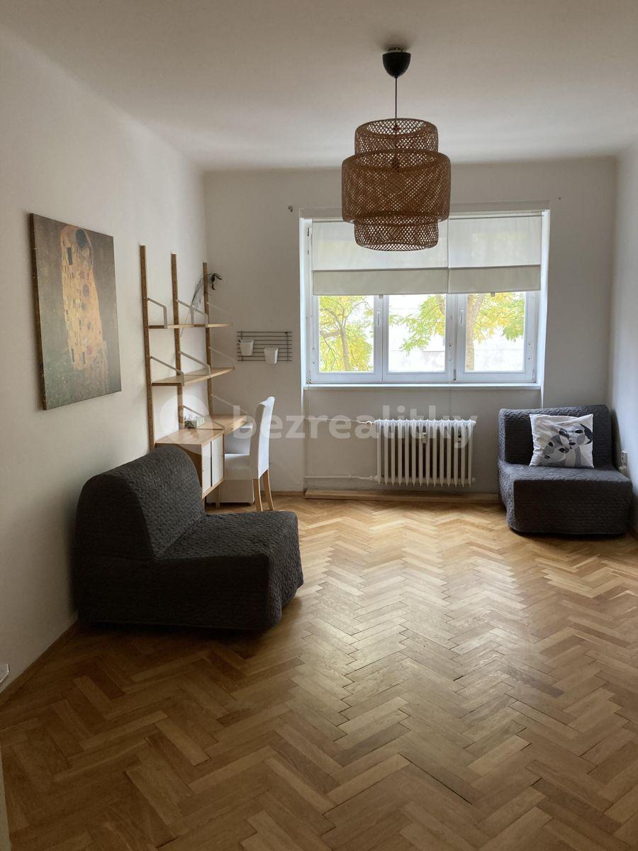 Prenájom bytu 1-izbový 29 m², Strážní, Praha, Praha