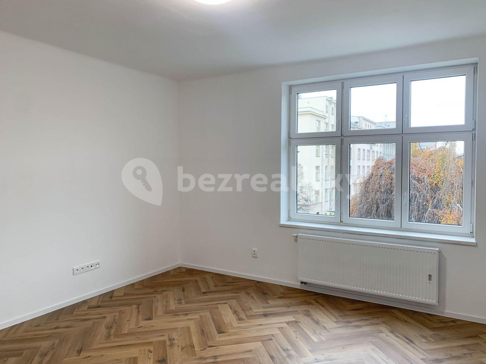 Prenájom bytu 3-izbový 115 m², Ostrava, Moravskoslezský kraj