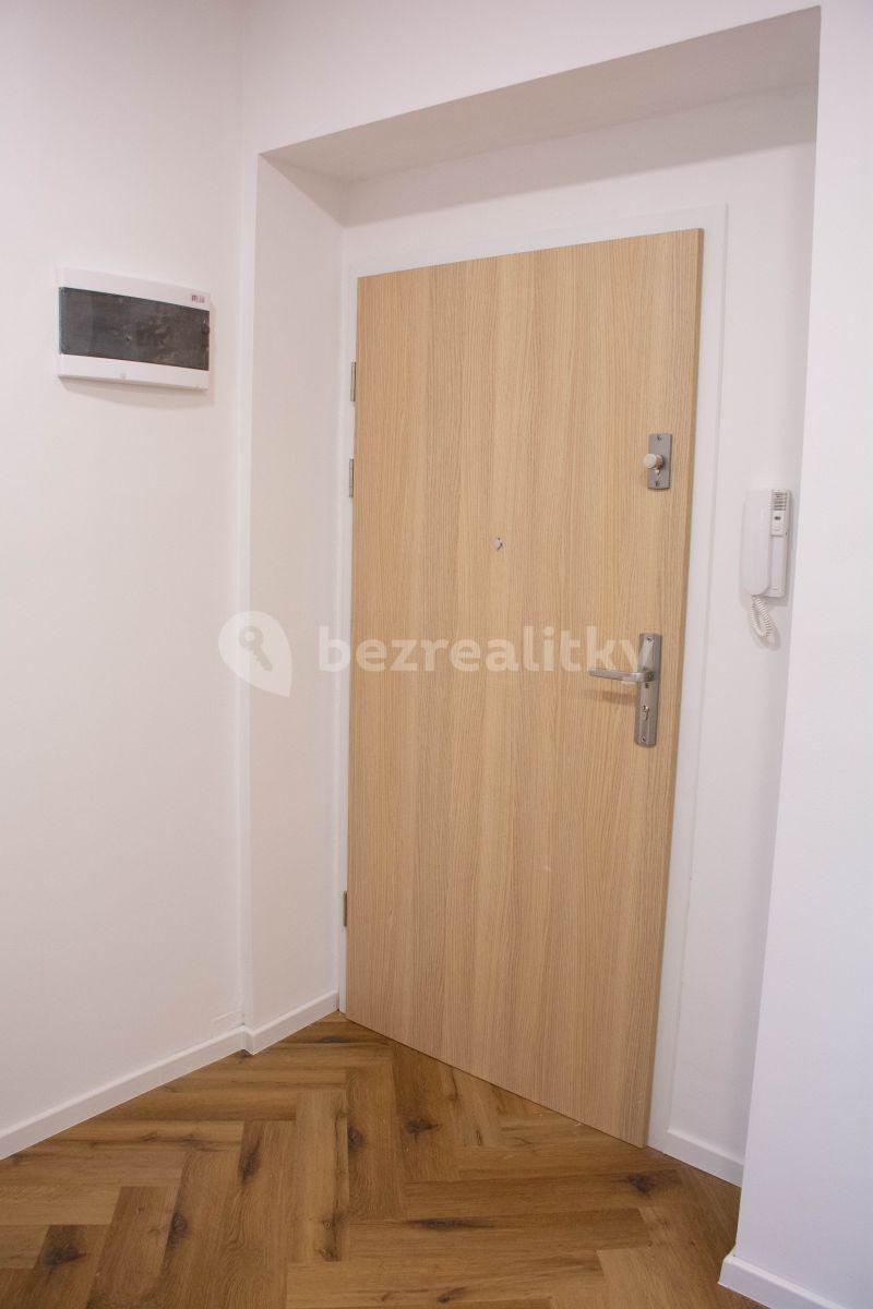 Prenájom bytu 3-izbový 115 m², Ostrava, Moravskoslezský kraj