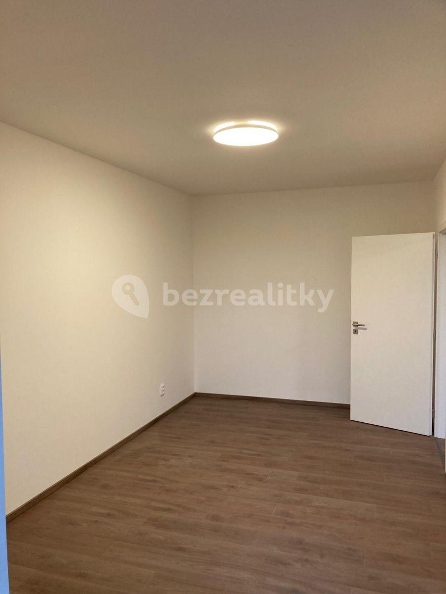 Prenájom bytu 2-izbový 72 m², Na Radouči, Mladá Boleslav, Středočeský kraj