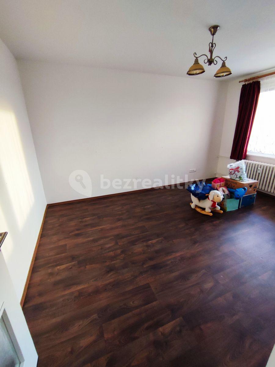 Prenájom bytu 3-izbový 75 m², sídl. Družba, Židlochovice, Jihomoravský kraj