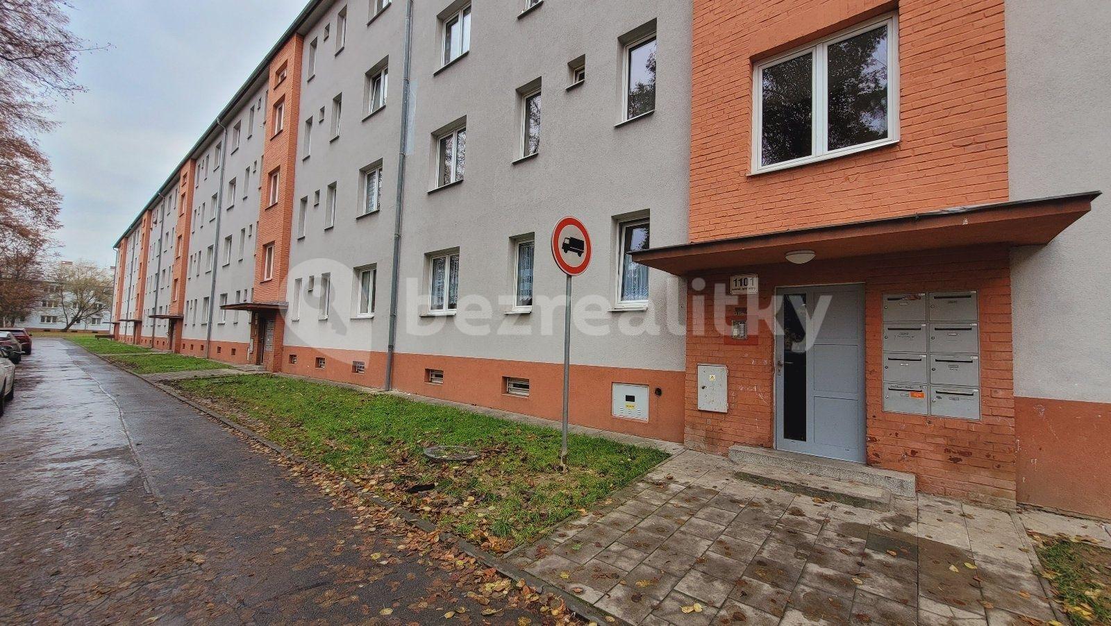 Prenájom bytu 3-izbový 70 m², Brožíkova, Karviná, Moravskoslezský kraj