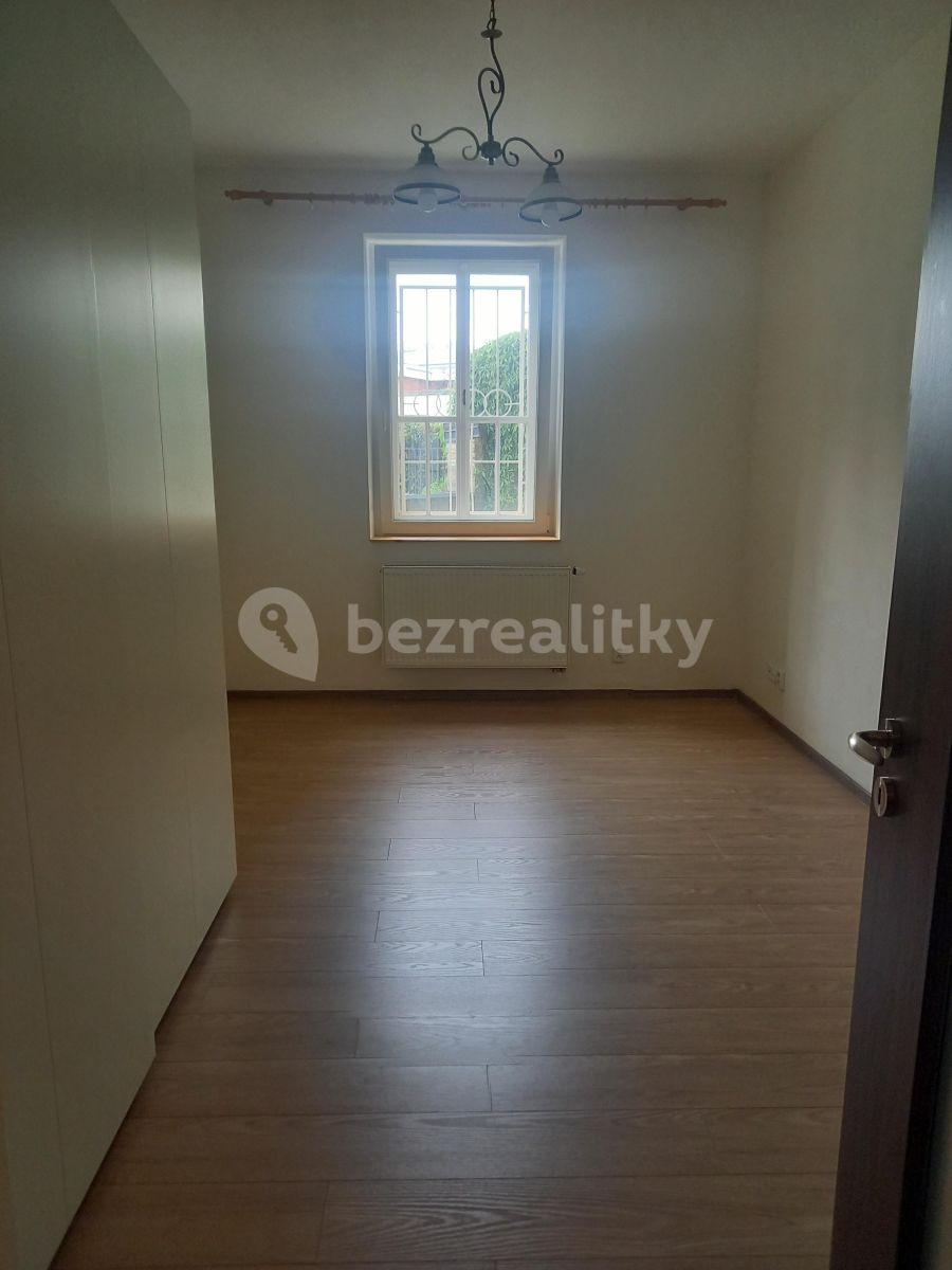 Prenájom bytu 2-izbový 46 m², U Nikolajky, Praha, Praha