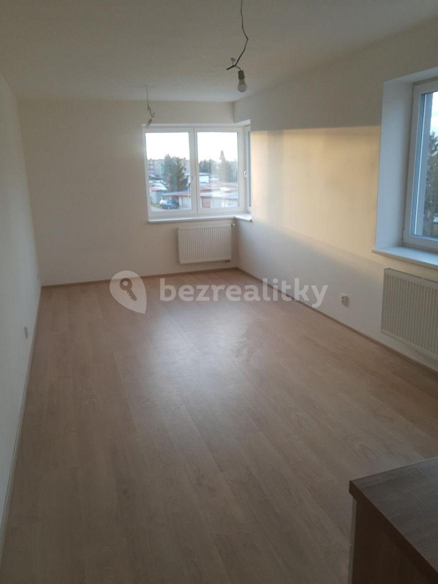 Prenájom bytu 1-izbový 32 m², Rakovník, Středočeský kraj