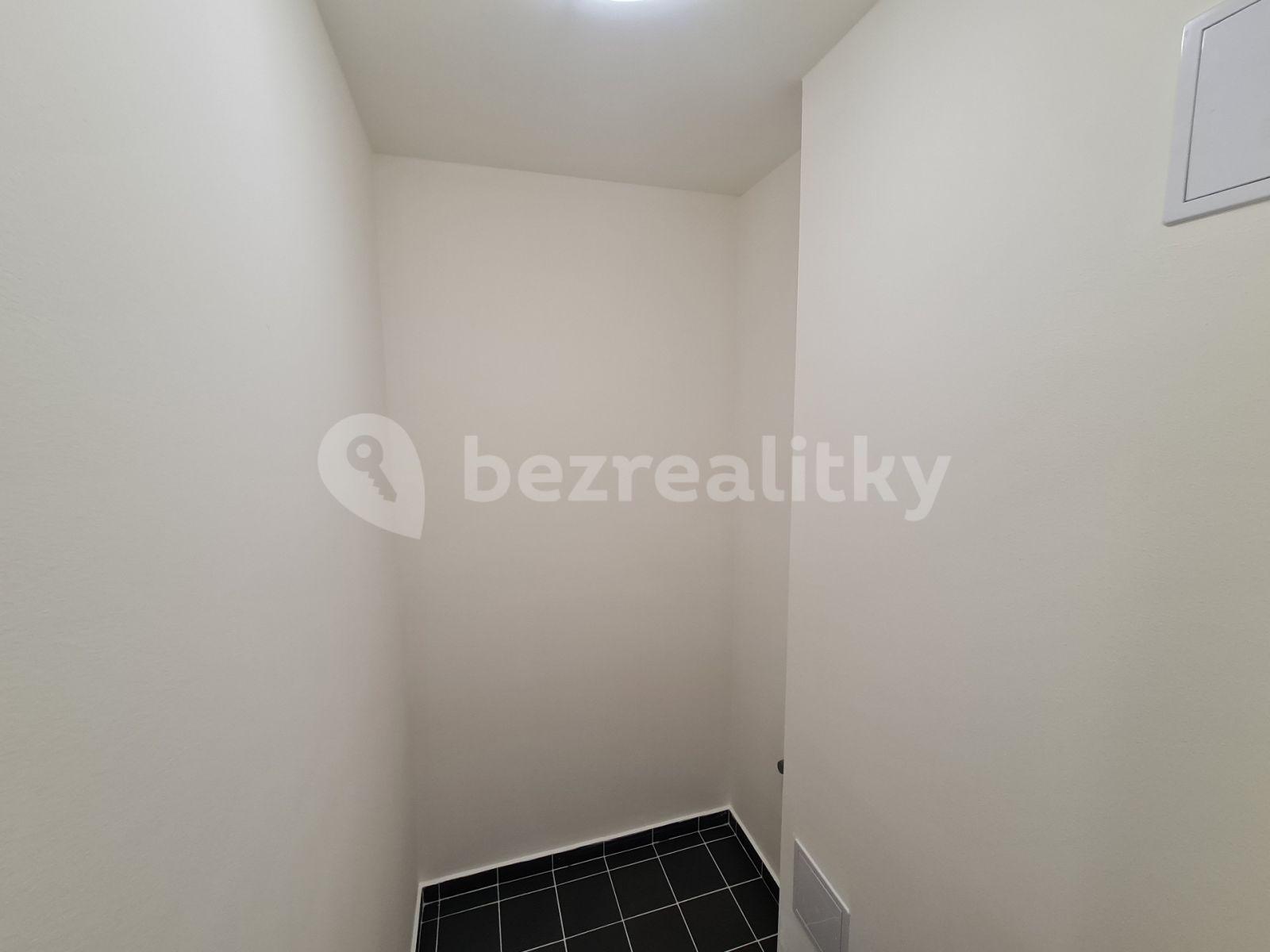 Prenájom bytu 2-izbový 55 m², Sušická, Liberec, Liberecký kraj