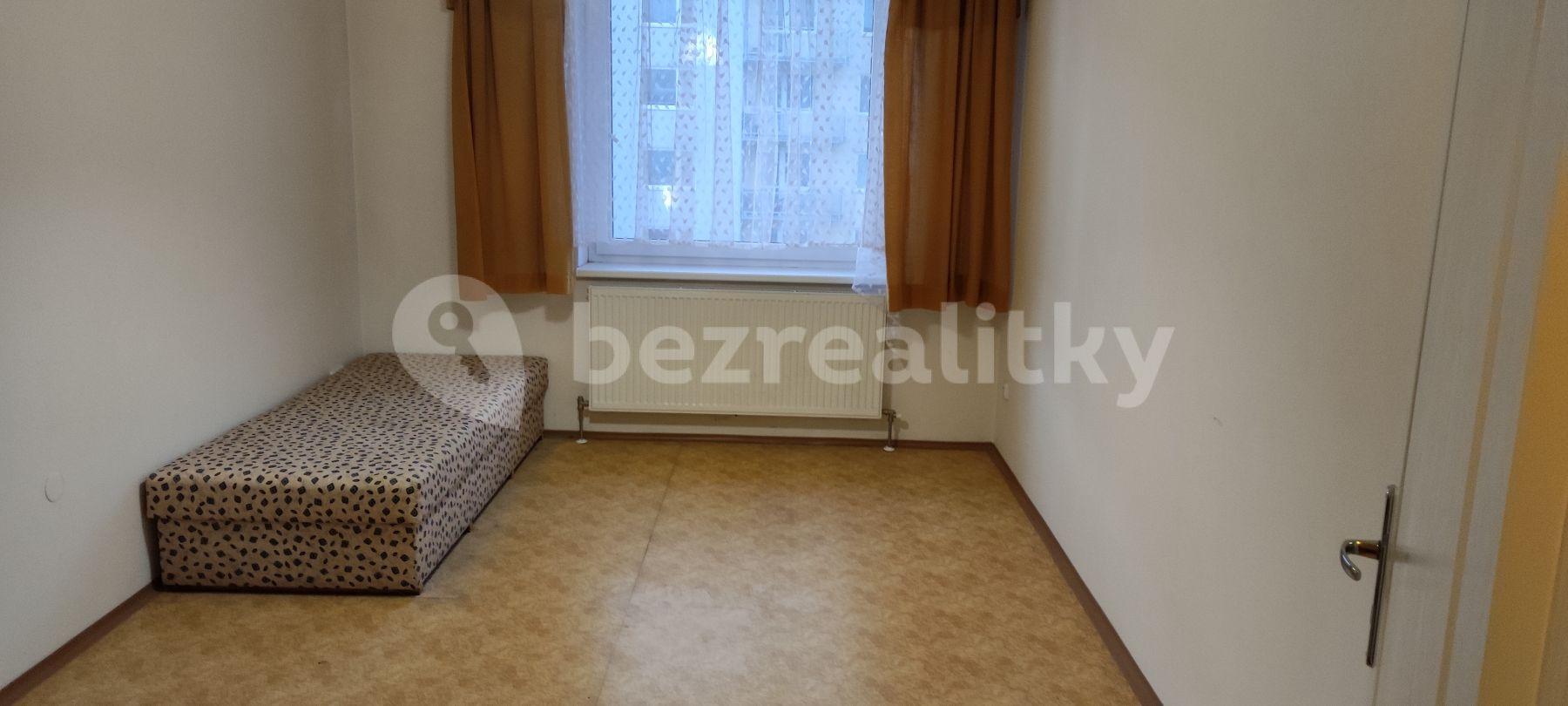 Prenájom bytu 2-izbový 48 m², Na Kopcích, Třebíč, Kraj Vysočina