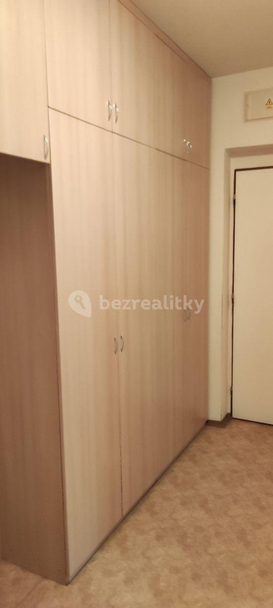 Prenájom bytu 2-izbový 48 m², Na Kopcích, Třebíč, Kraj Vysočina