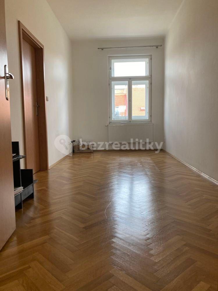 Prenájom bytu 100 m², Rumunská, Praha, Praha