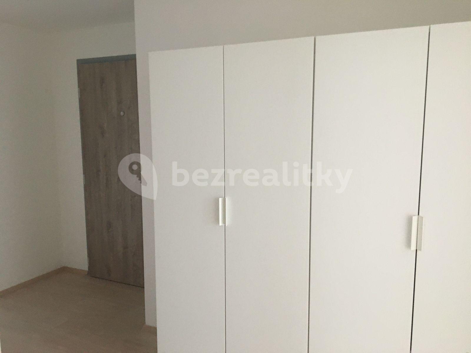 Prenájom bytu 2-izbový 56 m², Františka Diviše, Praha, Praha