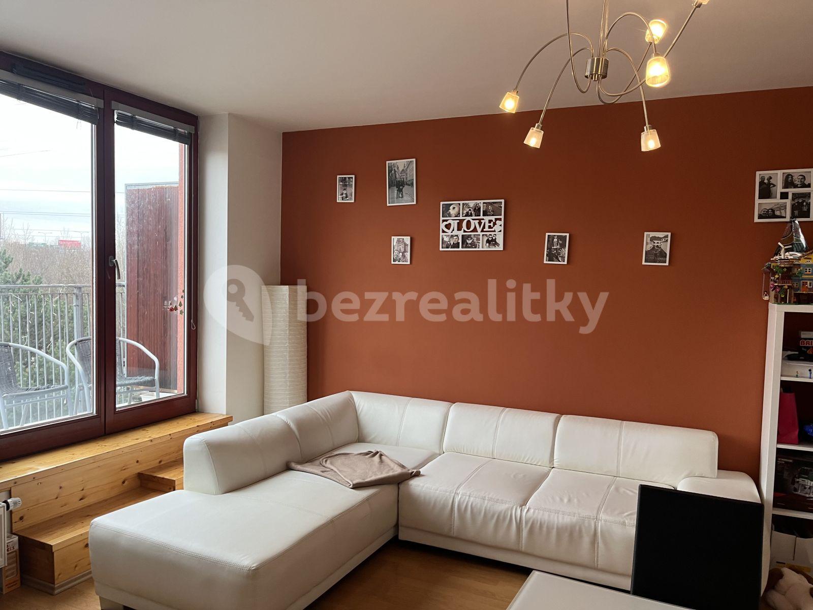 Prenájom bytu 2-izbový 62 m², Podle Náhonu, Praha, Praha