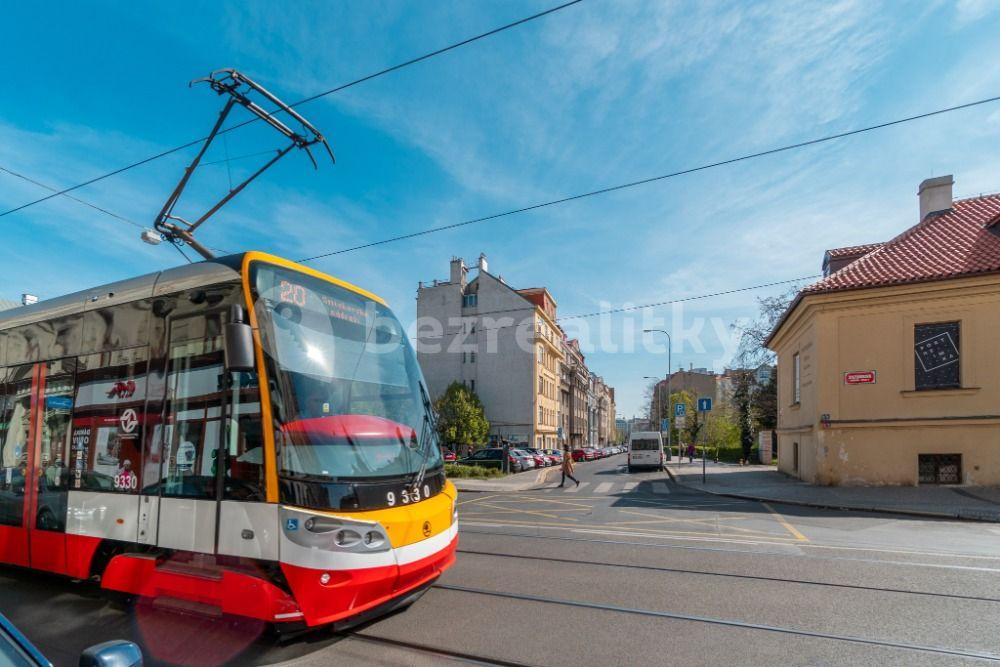 Prenájom bytu 2-izbový 57 m², Matoušova, Praha, Praha