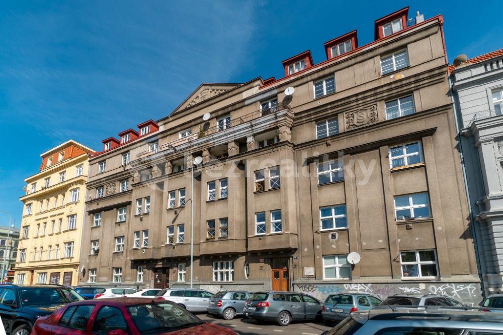 Prenájom bytu 2-izbový 57 m², Matoušova, Praha, Praha