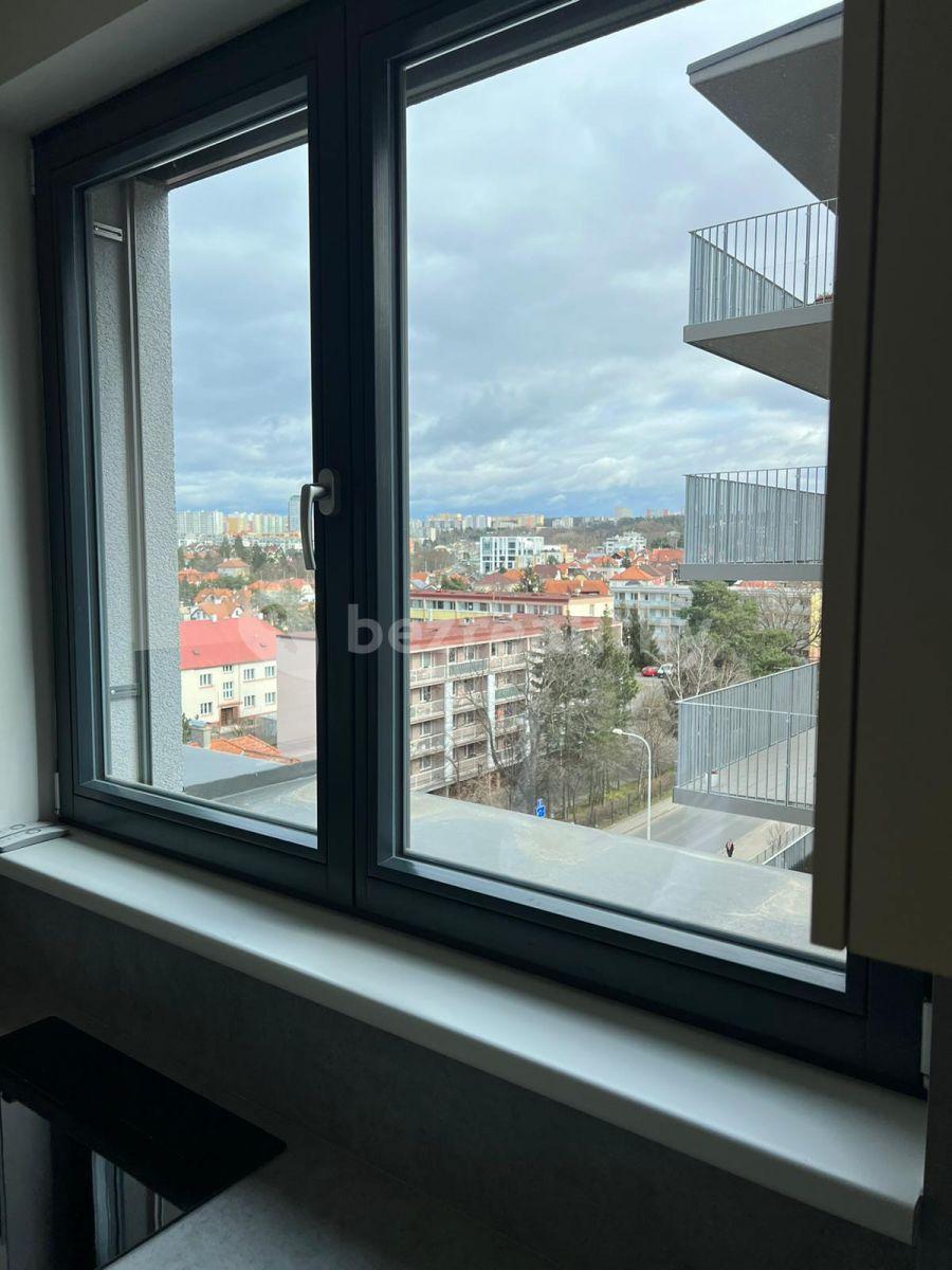 Prenájom bytu 2-izbový 53 m², K Vystrkovu, Praha, Praha