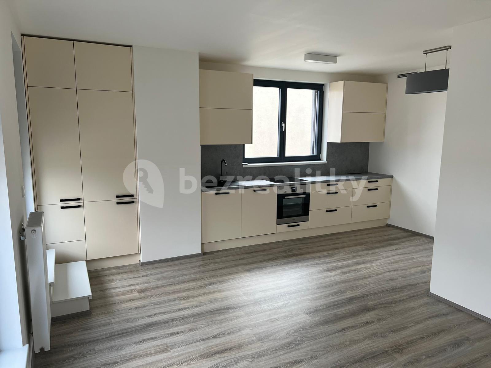 Prenájom bytu 2-izbový 53 m², K Vystrkovu, Praha, Praha