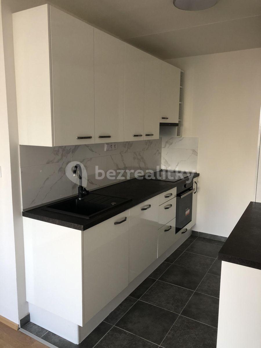 Prenájom bytu 3-izbový 56 m², Krupná, Praha, Praha