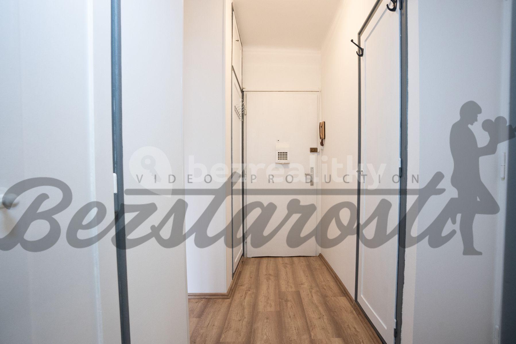 Prenájom bytu 1-izbový 34 m², Vrchlického, Praha, Praha